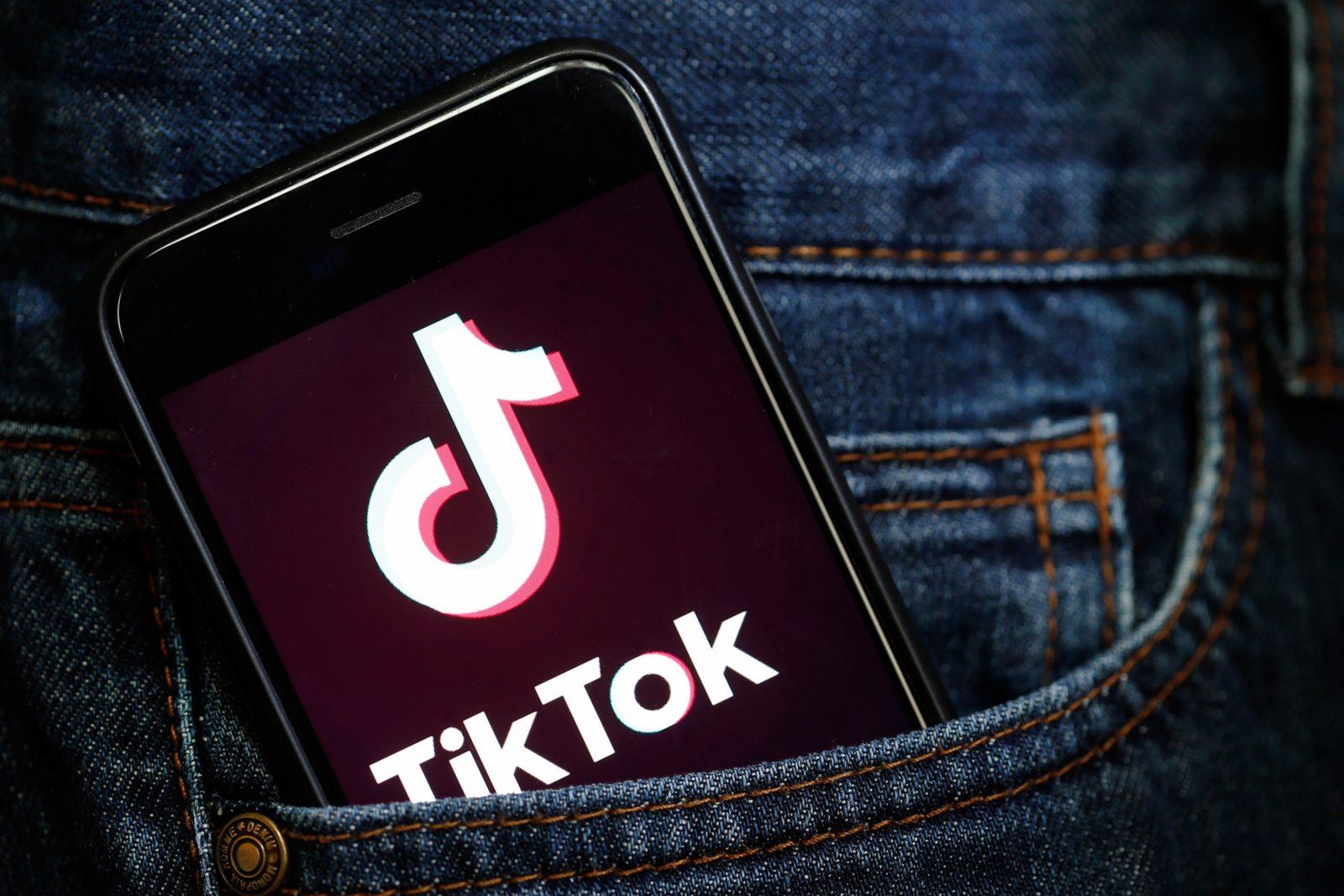 TikTok тестирует новую функцию прямых чаевых с избранными авторами