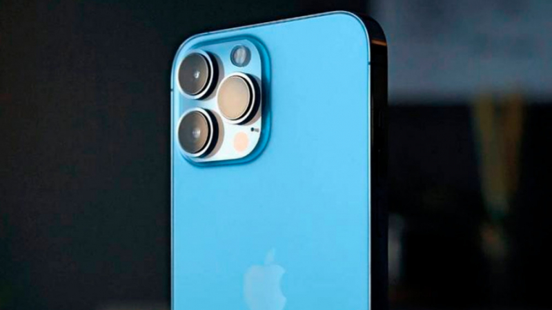 Новый iPhone 14 получит фронтальную камеру с автофокусом